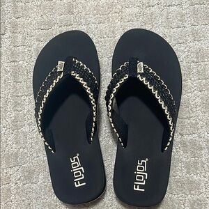 Flojos Black and Cream Sandals